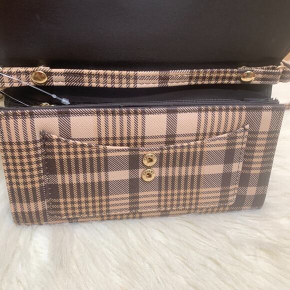 TIME and TRU Brown Plaid Faux Leather Crossbody Clutch Wallet-on-a-String NWT - Picture 6 of 13